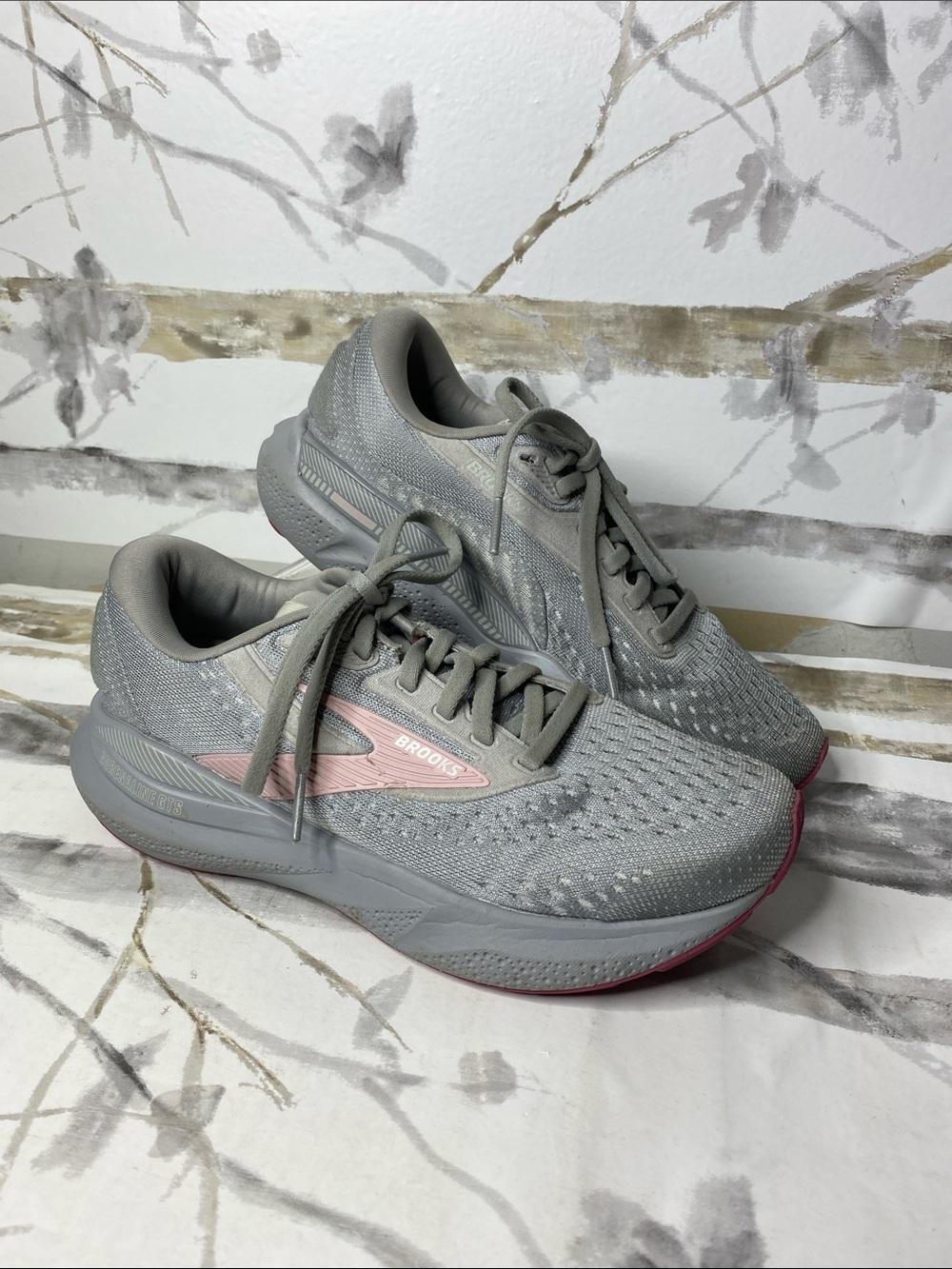 Brooks Adrenaline GTS 24